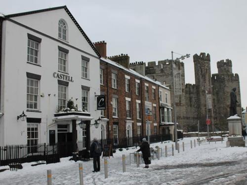 Hotel Y Castell Caernarfon Exterior foto